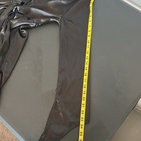 SHEIN- Long sleeve mini dress ties in the front - Picture 14 of 15